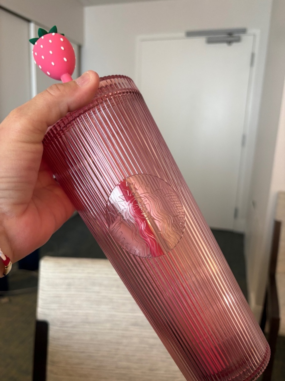 STARBUCKS PINK DRINK COLLECTION STRAWBERRY COLD CUP